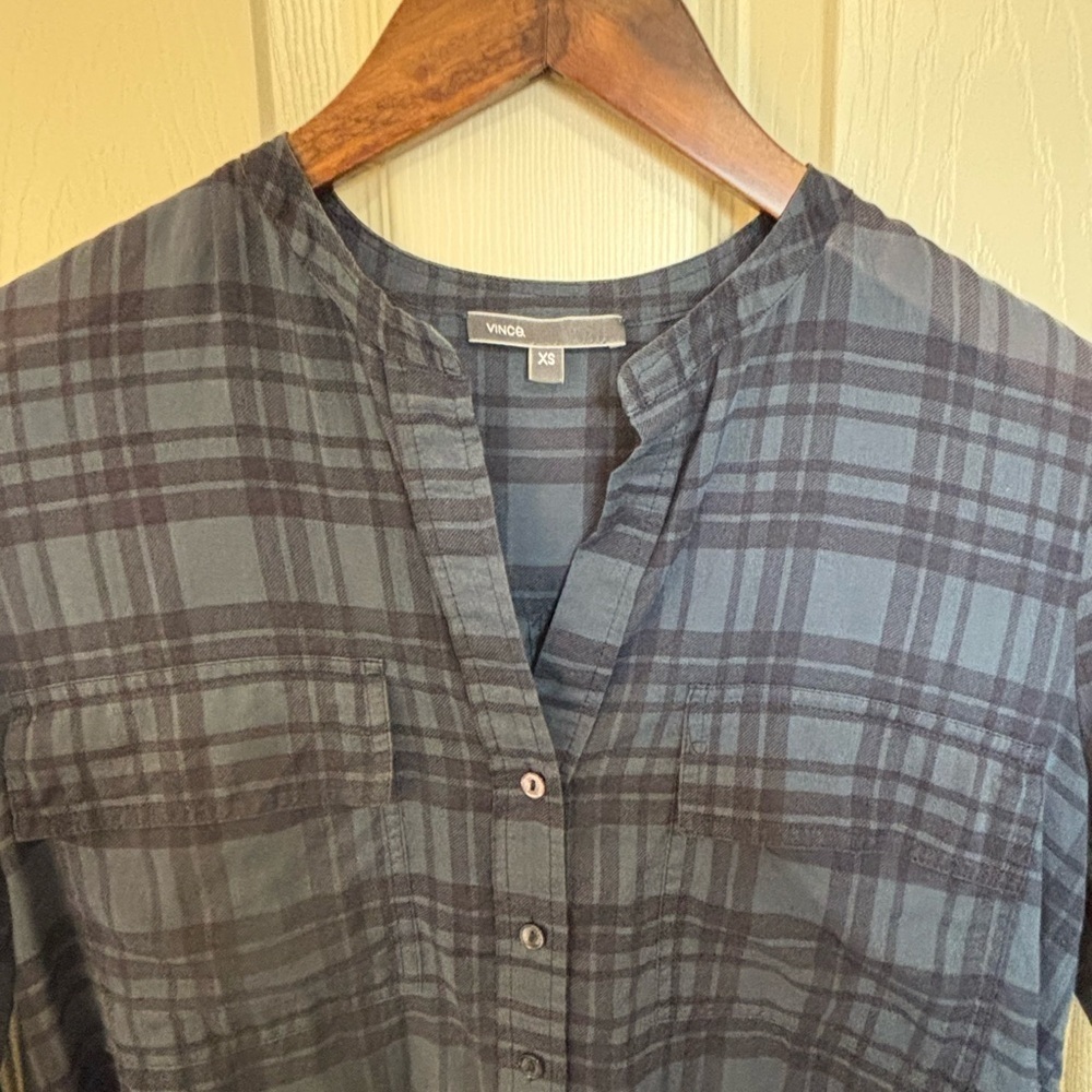VINCE Plaid Split Neck Popover Blouse XS Navy Blue Lightweight Semi Sheer - Picture 3 of 7